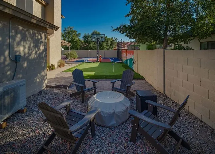 Paradise Sportscourt Heated Pool Gameroom *